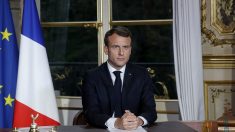Le satisfecit d’Emmanuel Macron sur la gestion de crise fait bondir l’opposition