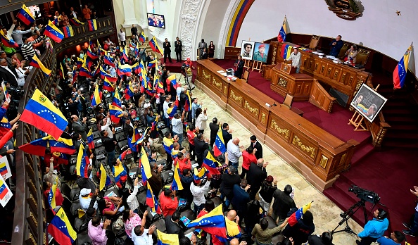 -L'opposition majoritaire à l’assemblée avait gagné les élections législatives de décembre 2015, remportant 112 des 167 sièges du Parlement. Photo de Federico Parra / AFP via Getty Images.