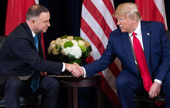 Le président américain Donald Trump et le président polonais Andrzej Duda se sont réunis en marge de l'Assemblée générale des Nations Unies à New York, le 23 septembre 2019. (Photo : SAUL LOEB/AFP via Getty Images)