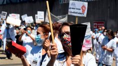 Manifestation des soignants à Paris : 4 policiers portent plainte contre l’infirmière interpellée