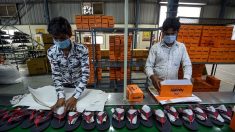 A l’heure du déconfinement, les usines indiennes à court de main-d’oeuvre