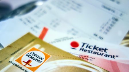 Titres-restaurant : leur usage en supermarché maintenu au-delà de 2027, malgré l’opposition des restaurateurs
