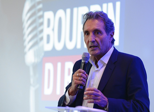 Le journaliste Jean-Jacques Bourdin. (Photo : ERIC PIERMONT/AFP via Getty Images)