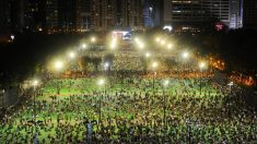 Des milliers de Hongkongais défient les interdictions imposées par la police pour commémorer le massacre de la place Tian’anmen