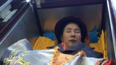 Un médecin chinois refuse de renoncer à ses croyances et meurt victime d’un passage à tabac par des policiers