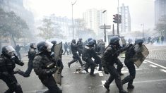 Paris 14 juillet : des gendarmes violemment pris à partie en marge de la manifestation des soignants