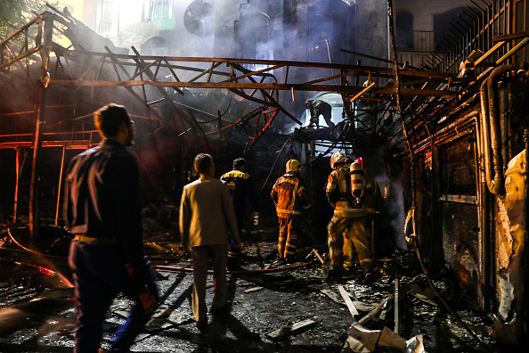 -Illustration- En Iran une explosion dans des installations industrielles à une vingtaine de km au sud de Téhéran. Photo par AMIR KHOLOUSI / ISNA / AFP via Getty Images.