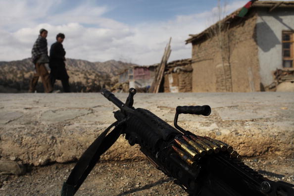 -Illustration-Les talibans ont abattu un couple devant leur maison, selon le chef de la police. Photo de Spencer Platt / Getty Images.