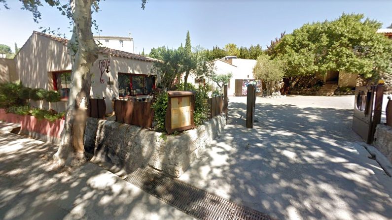 Auberge du Vieux Puits à Fontjoncouse (Aude) - Google maps