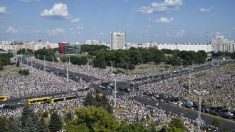 Grande manifestation en Biélorussie alors que le « dernier dictateur européen » refuse de refaire l’élection