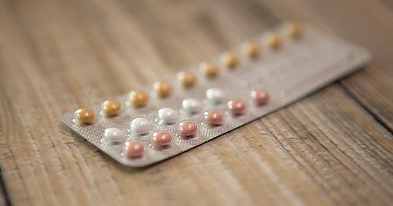 Gratuité  de la contraception pour les jeunes de moins de 15 ans.
(Photo : crédit Pixabay/GabiSanda)