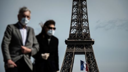 Virus du PCC : obligation de port du masque à Paris étendue à de nouveaux quartiers à partir de ce samedi