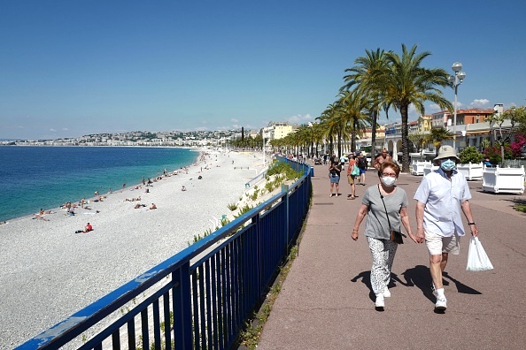 La "Promenade des anglais" sur la Côte d'Azur, à Nice. (Photo : VALERY HACHE/AFP via Getty Images)