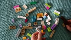 Lego lance des briques en braille adaptées aux enfants malvoyants