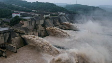 De fortes pluies frappent le bassin du fleuve Jaune en Chine, provoquant des inondations dans de vastes régions du pays