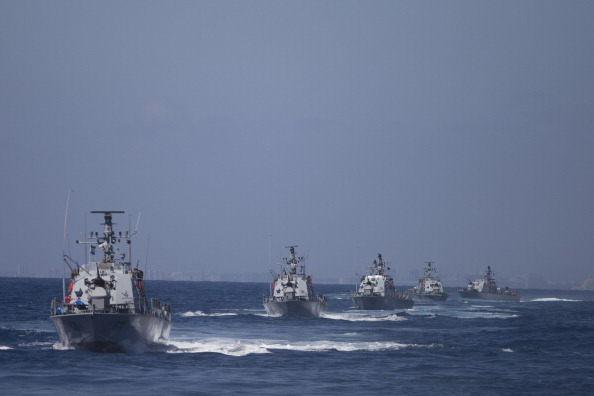 -Illustration- Des navires participent à un exercice d'escadron dans la mer Méditerranée. Photo par Uriel Sinai / Getty Images.