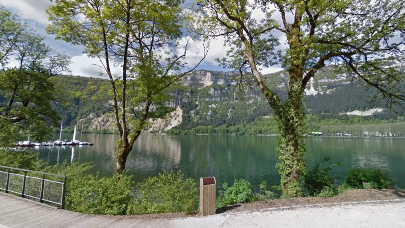 C'est dans le secteur de la route de Port que la macabre découverte a été faite dans le lac de Nantua (Capture d'écran/Google Maps)