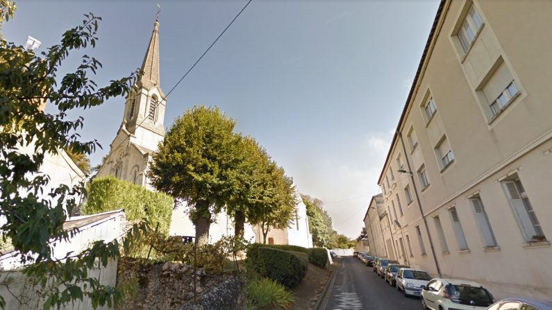 L'Ehpad est situé juste en face de l'église de Château-la-Vallière. (Capture d'écran/Google Maps)
