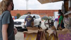 Le propriétaire d’un McDonald’s offre 10.000 repas après l’ouragan Laura