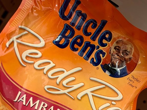 La marque Uncle Ben's va changer de nom et de logo. (Photo by EVA HAMBACH/AFP via Getty Images)