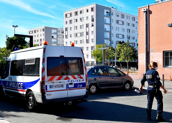 Une fusillade a éclaté lundi matin dans un quartier résidentiel au nord de Toulouse : un homme a été abattu, une femme grièvement blessée. (Photo  GEORGES GOBET/AFP via Getty Images)