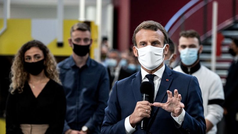 Le président français Emmanuel Macron,  Clermont-Ferrand, le 8 Septembre 2020 (Photo by JEFF PACHOUD/POOL/AFP via Getty Images)
