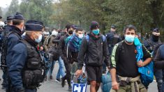 Calais : démantèlement d’un campement de 700 à 800 migrants