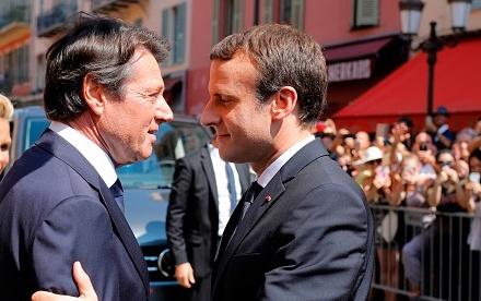 Emmanuel Macron et Christian Estrosi à Nice. (Photo : LAURENT CIPRIANI/AFP via Getty Images)