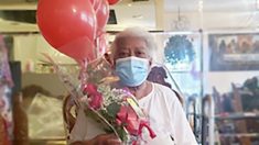 Une arrière-grand-mère vainc le virus du PCC après cinq mois d’hospitalisation et de réadaptation