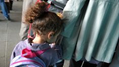 Seine-Saint-Denis : une fillette de 3 ans oubliée dans un car scolaire, sa mère dénonce « un choc monstrueux »