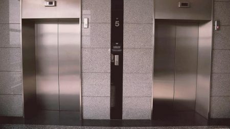 À Nancy, les habitants d’une tour de 20 étages ne peuvent utiliser les ascenseurs que 10 minutes par heure