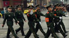 Un activiste interrogé par la police chinoise pour avoir commandé des drapeaux américains en ligne
