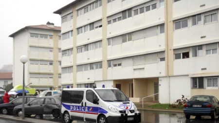 Val-de-Marne : il tente de dérober une voiture en menaçant le conducteur avec un couteau et se fait tuer