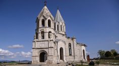 Nagorny Karabakh : désolation dans la cathédrale de Choucha, frappée par une roquette