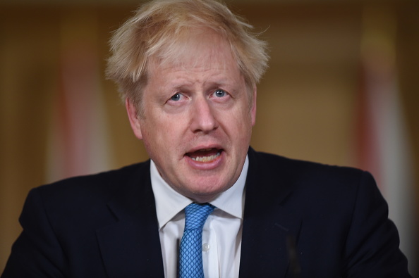 Le Premier ministre britannique Boris Johnson s'exprime lors d'une conférence de presse virtuelle à Downing Street le 16 octobre 2020 à Londres, en Angleterre. (Photo : Eddie Mulholland - WPA Pool/Getty Images)