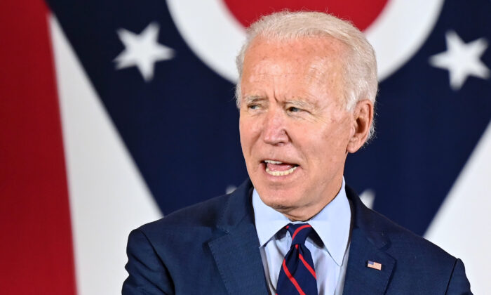 Le candidat démocrate à la présidence Joe Biden s'exprime lors d'un événement à Cincinnati le 12 octobre 2020. (Jim Watson/AFP via Getty Images)