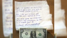 Un sans-abri donne son dernier dollar pour réparer les dégâts des émeutes de Portland : « Je voulais aider »