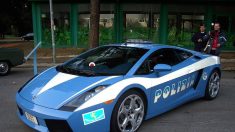 [VIDÉO] La police italienne fait voyager un rein à bord d’une Lamborghini à 230 km/h pour sauver une vie
