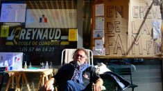 « Tant que je ne rouvrirai pas, je ne mangerai pas » : un patron d’auto-école en grève de la faim en Gironde