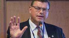 Crise des visons au Danemark: le ministre de l’Agriculture démissionne