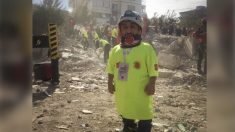 En Turquie, un homme atteint de nanisme utilise sa petite taille pour secourir les victimes du tremblement de terre