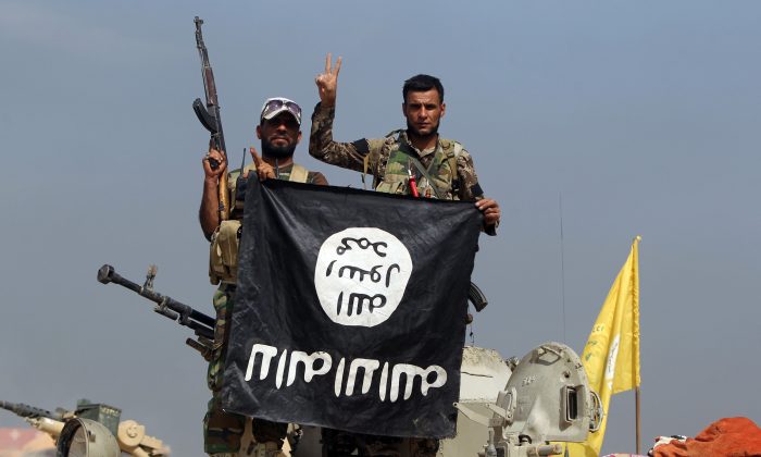Des terroristes de Daesh avant la bataille de Baiji, en 2015. (Ahmad al-Rubaye/AFP/File Photo via Getty Images)