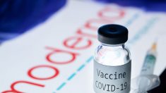 Covid-19 : les doses de vaccins Moderna suspendues au Japon contenaient des particules métalliques