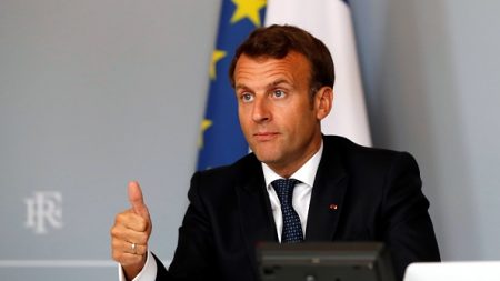 Édouard Philippe et Marine Le Pen en tête de personnalités qui « feraient mieux » qu’Emmanuel Macron