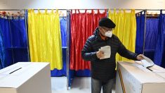« Saint Nicolas ou Père Fouettard »? Les Roumains votent aux législatives