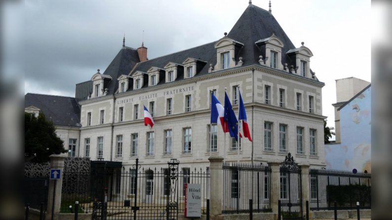 Vue de l'hôtel de ville de Périgueux. Photo d'illustration. Crédit : Père Igor – Wikimedia Commons. 