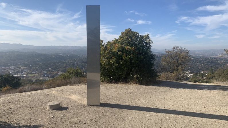 Le nouveau pilier découvert en Californie. (Atownreporter Twitter)