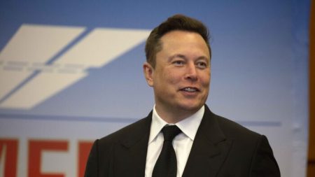 Elon Musk a vendu pour cinq milliards de dollars d’actions Tesla