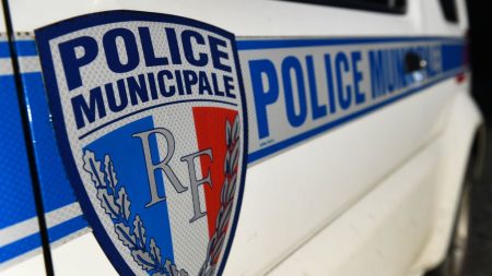 Hauts-de-Seine : une camionnette percute des piétons à La Défense, un mort et un blessé