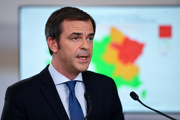 Le ministre de la Santé Olivier Véran.  (Photo :  CHRISTOPHE ARCHAMBAULT/POOL/AFP via Getty Images)